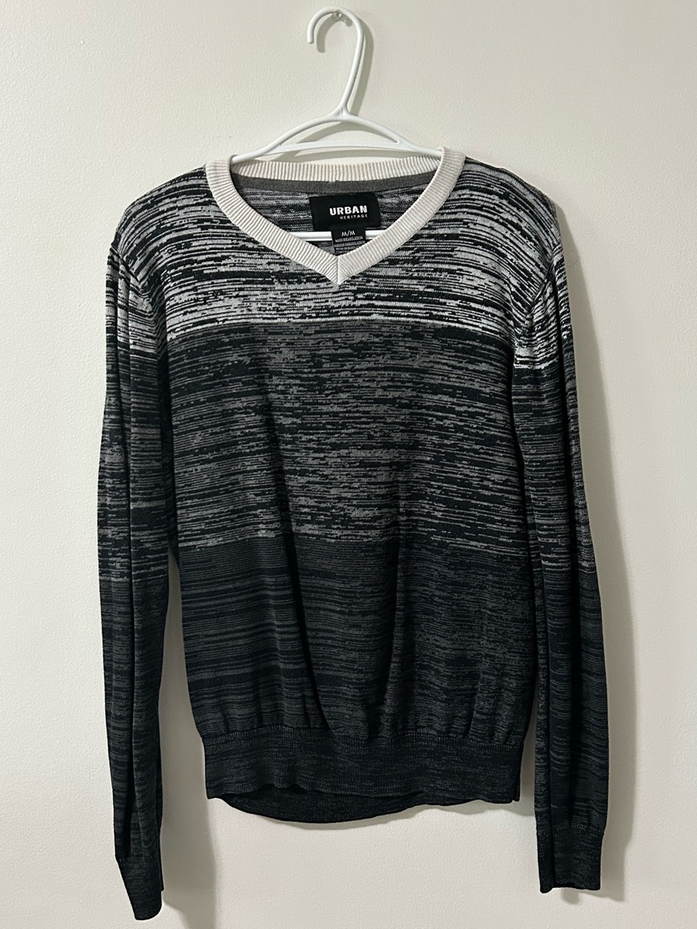 Monochrome V-Neck Knit Sweater